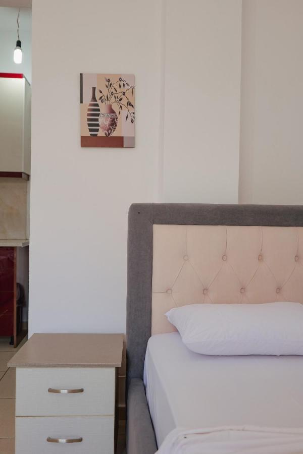 Leilighet Prishtina Hotel Ksamil
